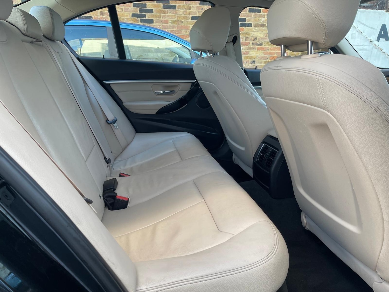 Used BMW 3 Series 2017 for sale - 78073285: Photo 15