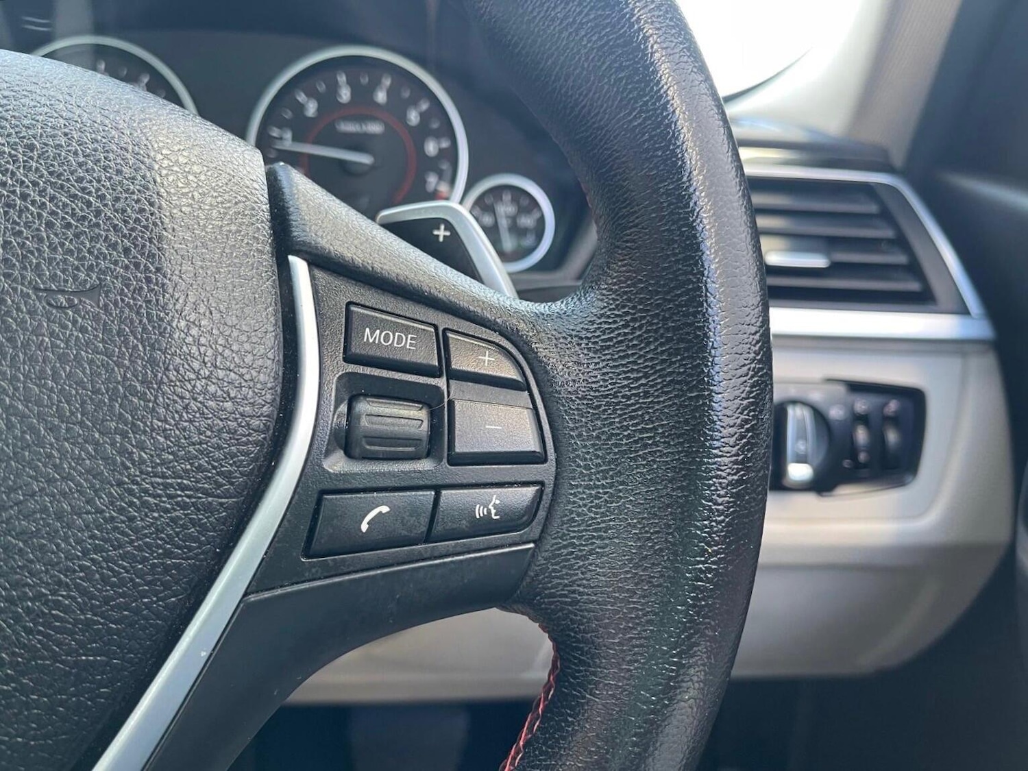 Used BMW 3 Series 2017 for sale - 78073285: Photo 23