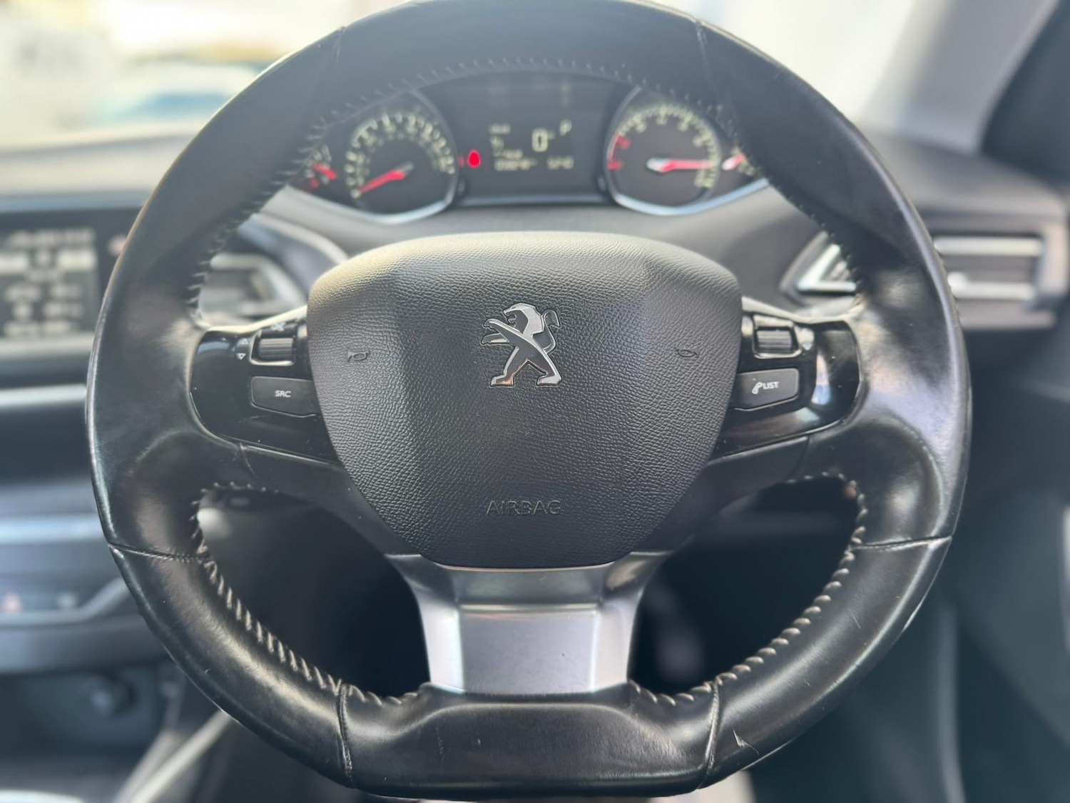 Used Peugeot 308 2015 for sale - 78072865: Photo 12