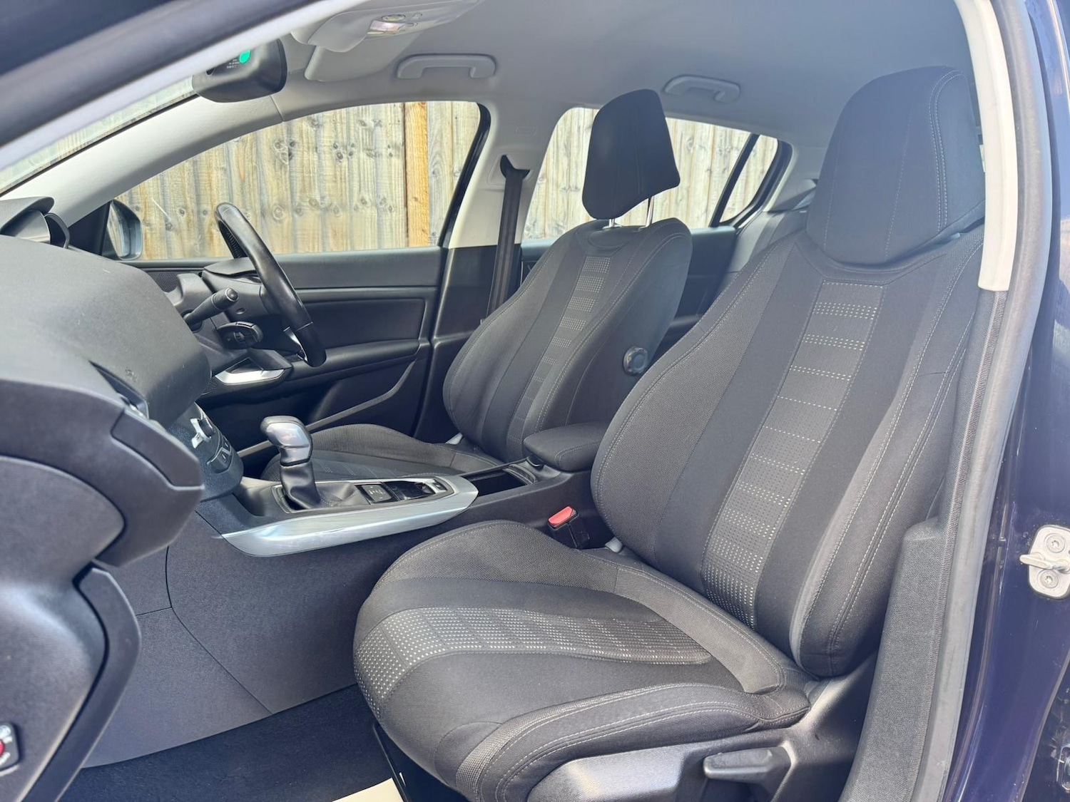 Used Peugeot 308 2015 for sale - 78072865: Photo 21