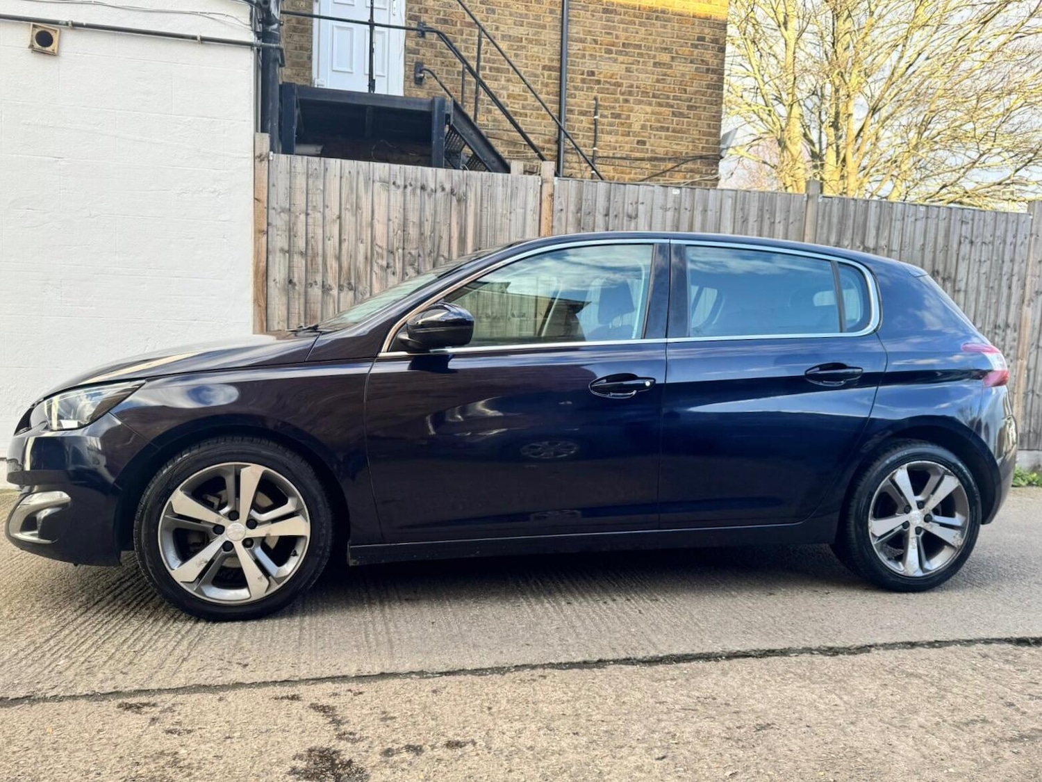 Used Peugeot 308 2015 for sale - 78072865: Photo 23