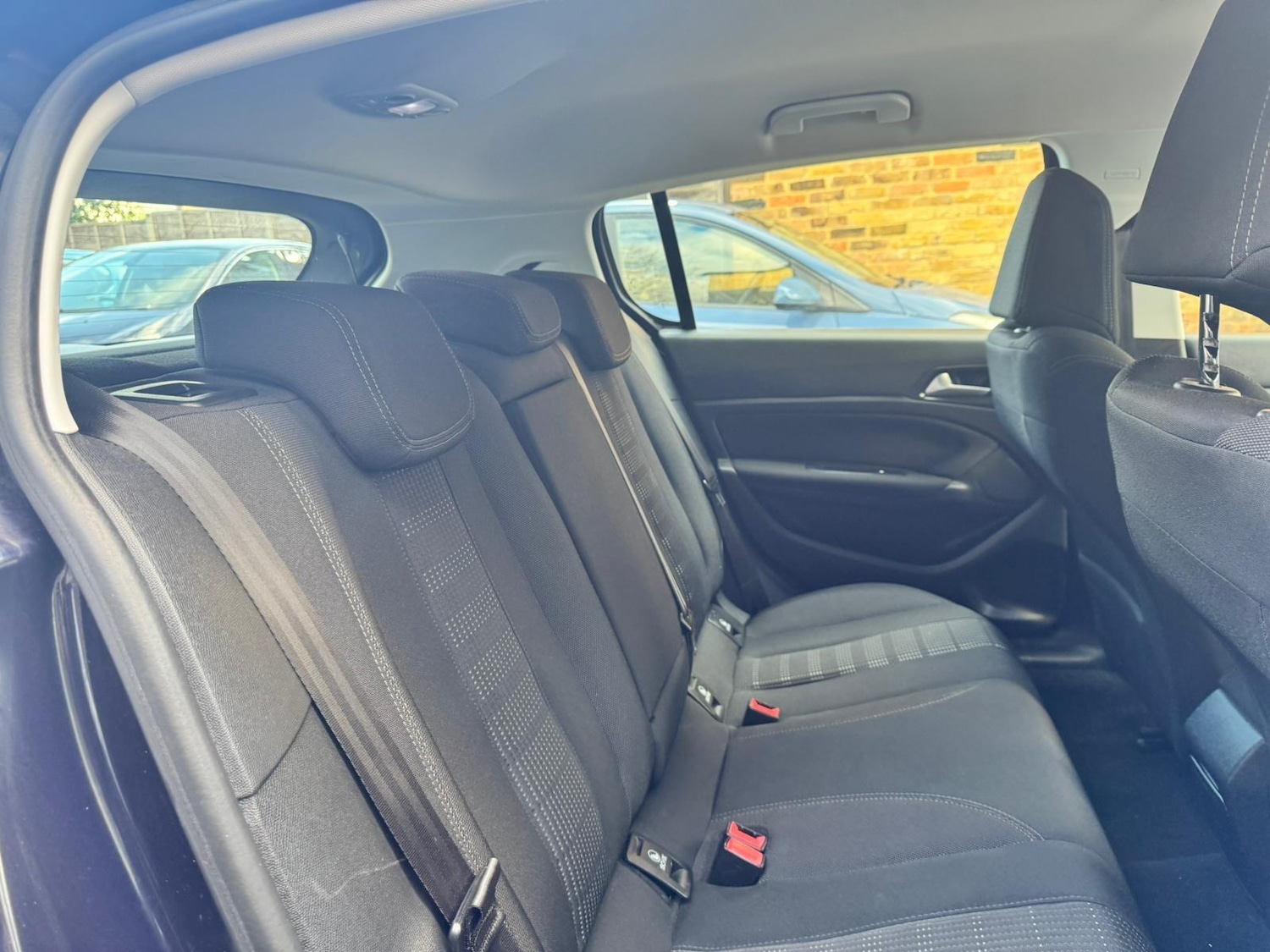 Used Peugeot 308 2015 for sale - 78072865: Photo 27