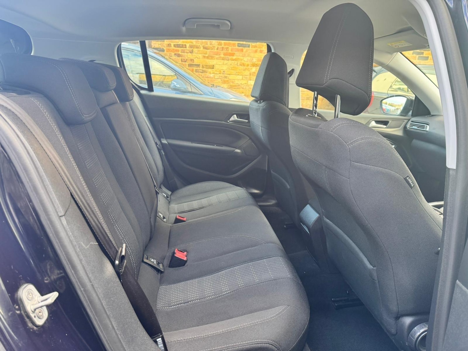 Used Peugeot 308 2015 for sale - 78072865: Photo 29