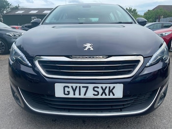 Used Peugeot 308 2017 for sale - 79225385: Photo