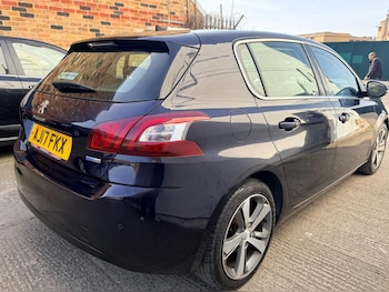 Used Peugeot 308 2017 for sale - 78384814: Photo