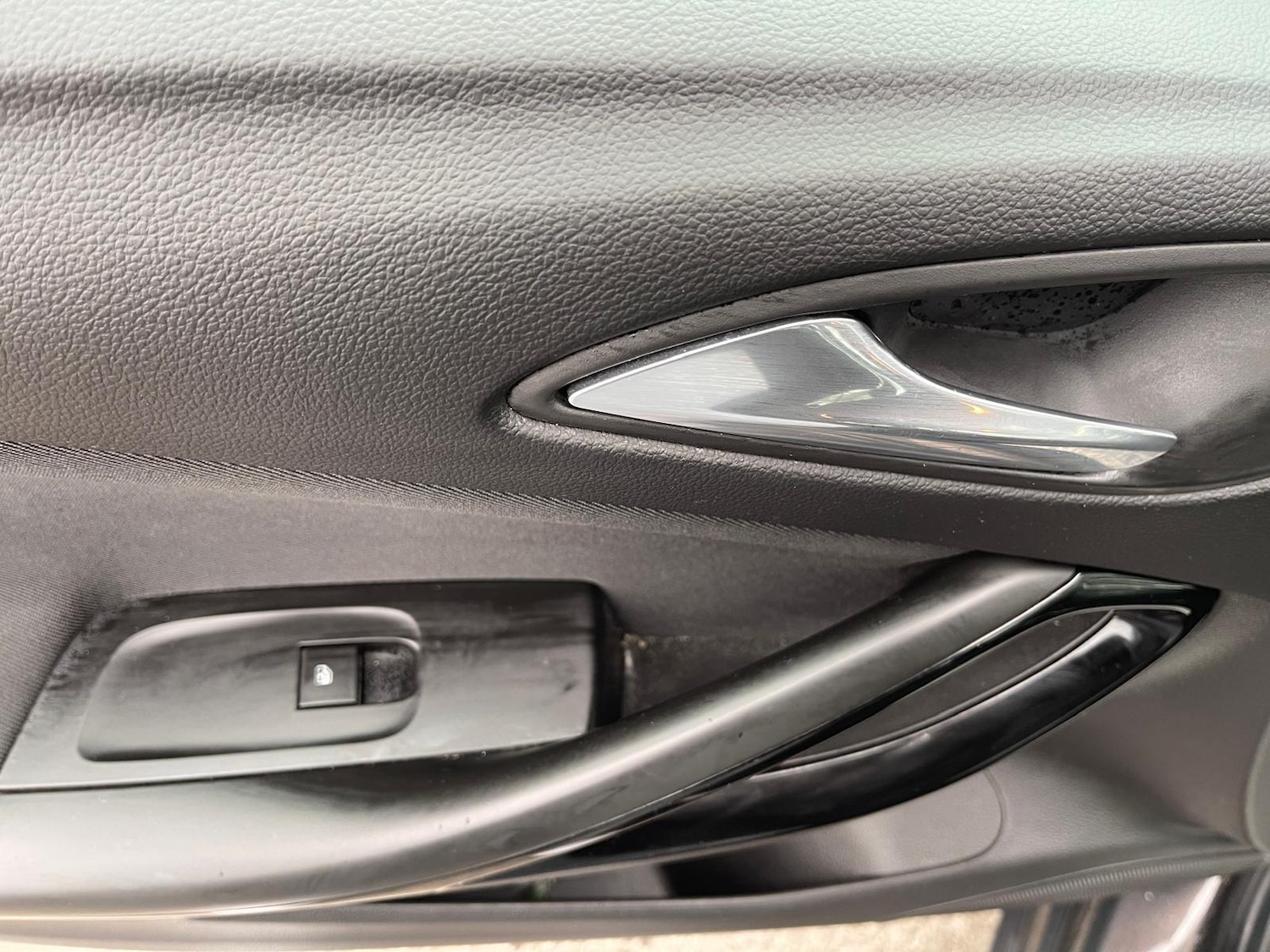 Used Vauxhall Astra 2016 for sale - 78073001: Photo 17