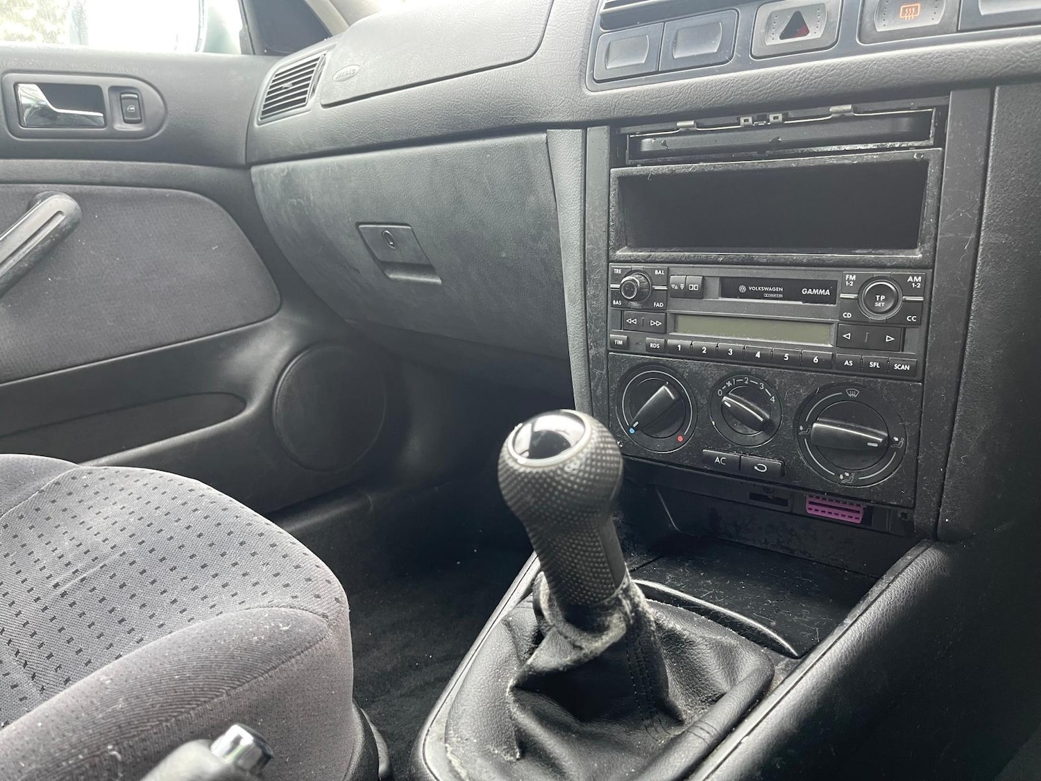 Used Volkswagen Golf 2000 for sale - 78072184: Photo 12