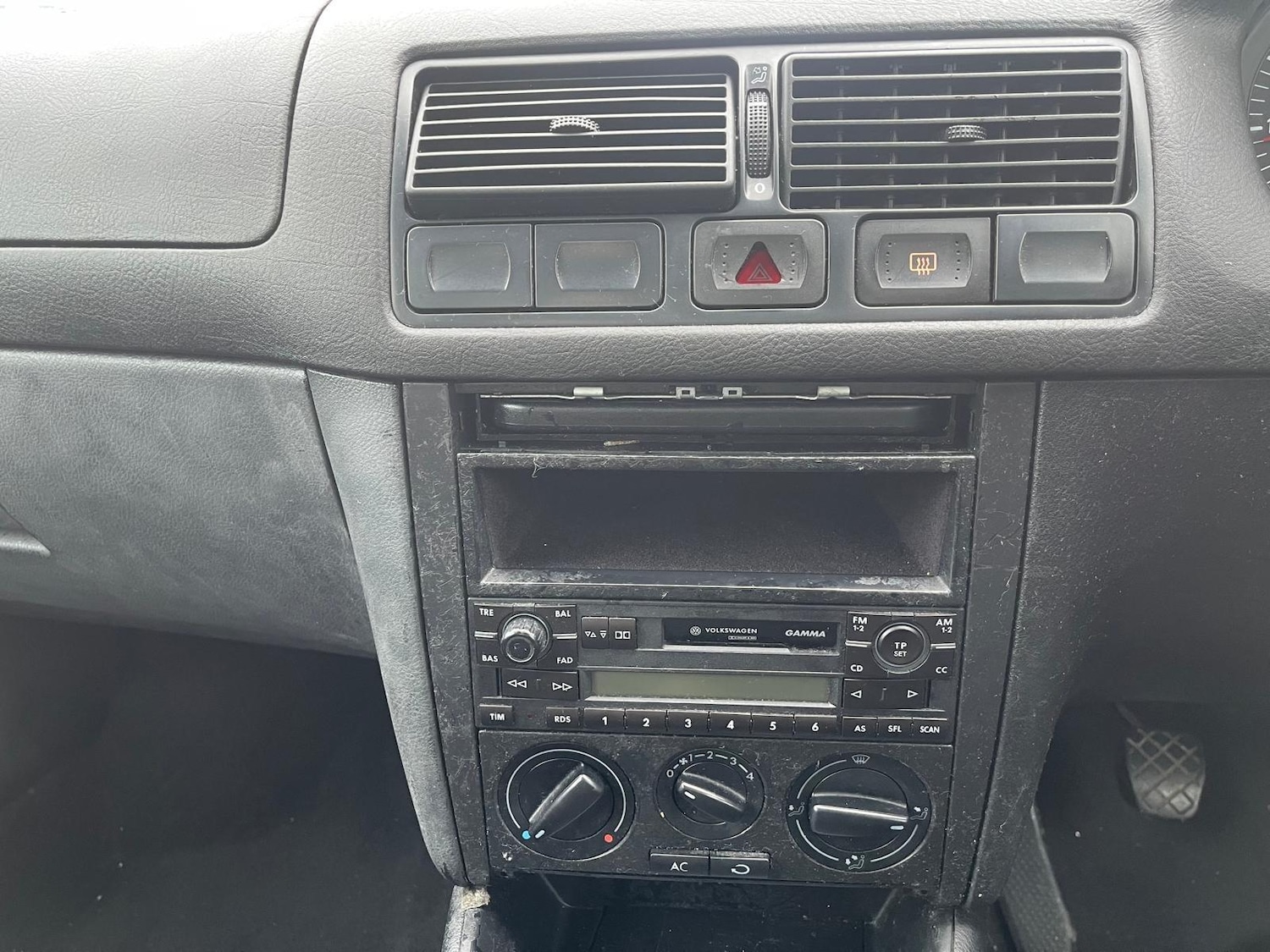 Used Volkswagen Golf 2000 for sale - 78072184: Photo 16