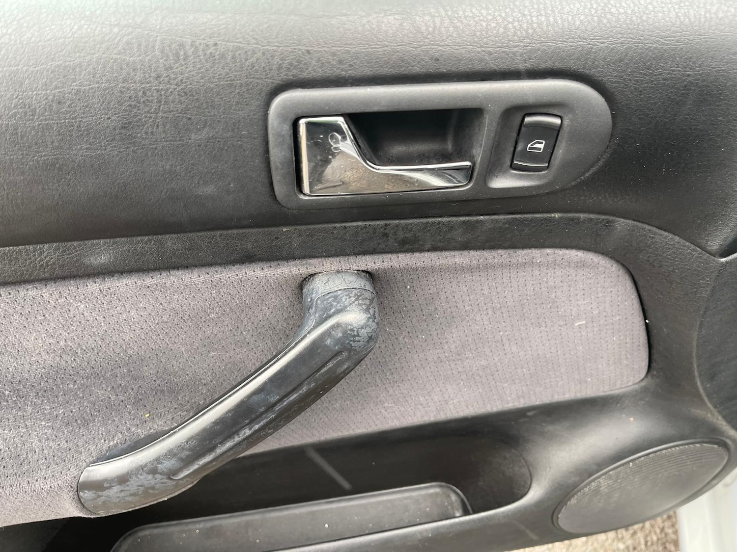 Used Volkswagen Golf 2000 for sale - 78072184: Photo 21