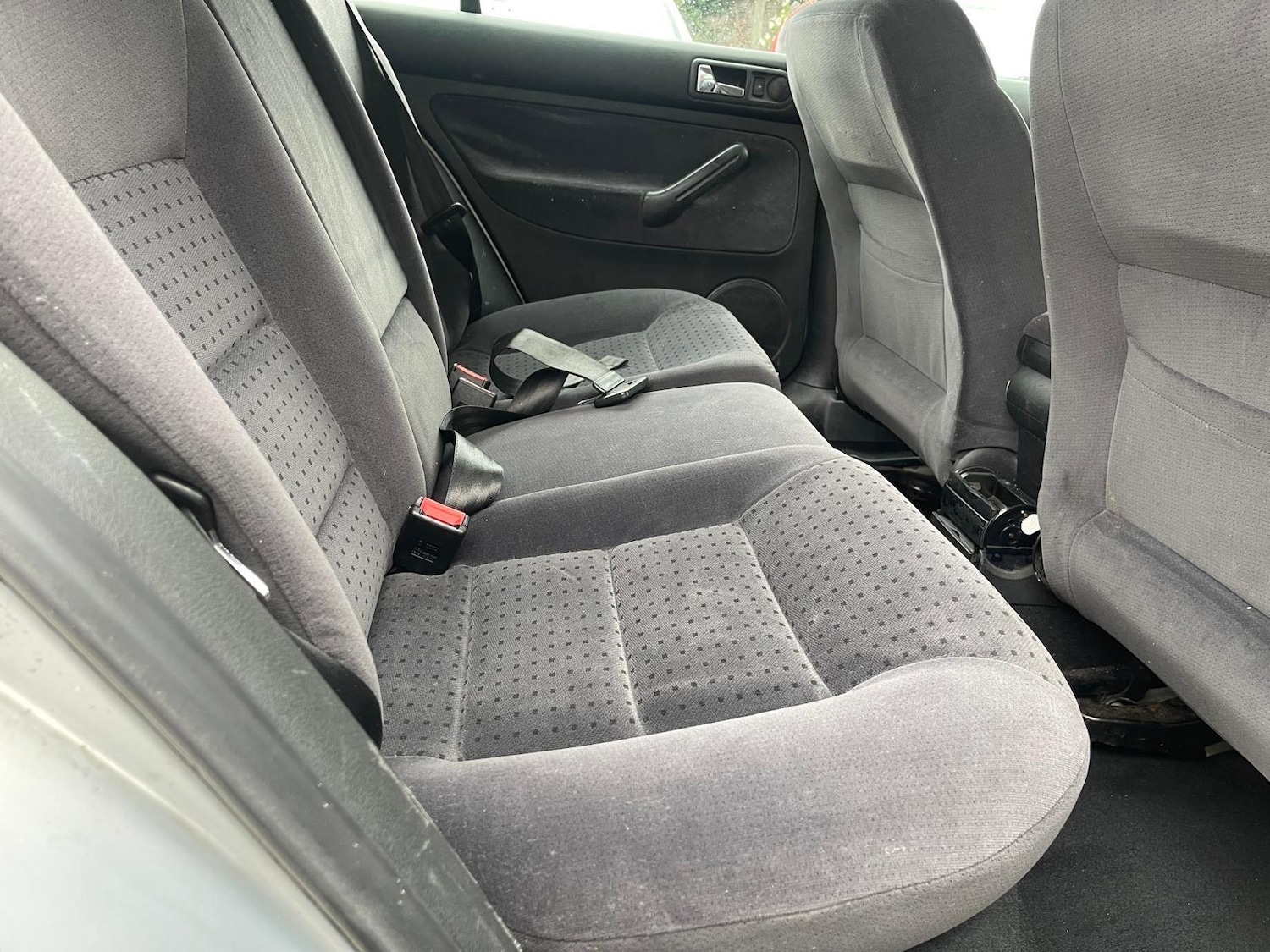 Used Volkswagen Golf 2000 for sale - 78072184: Photo 23