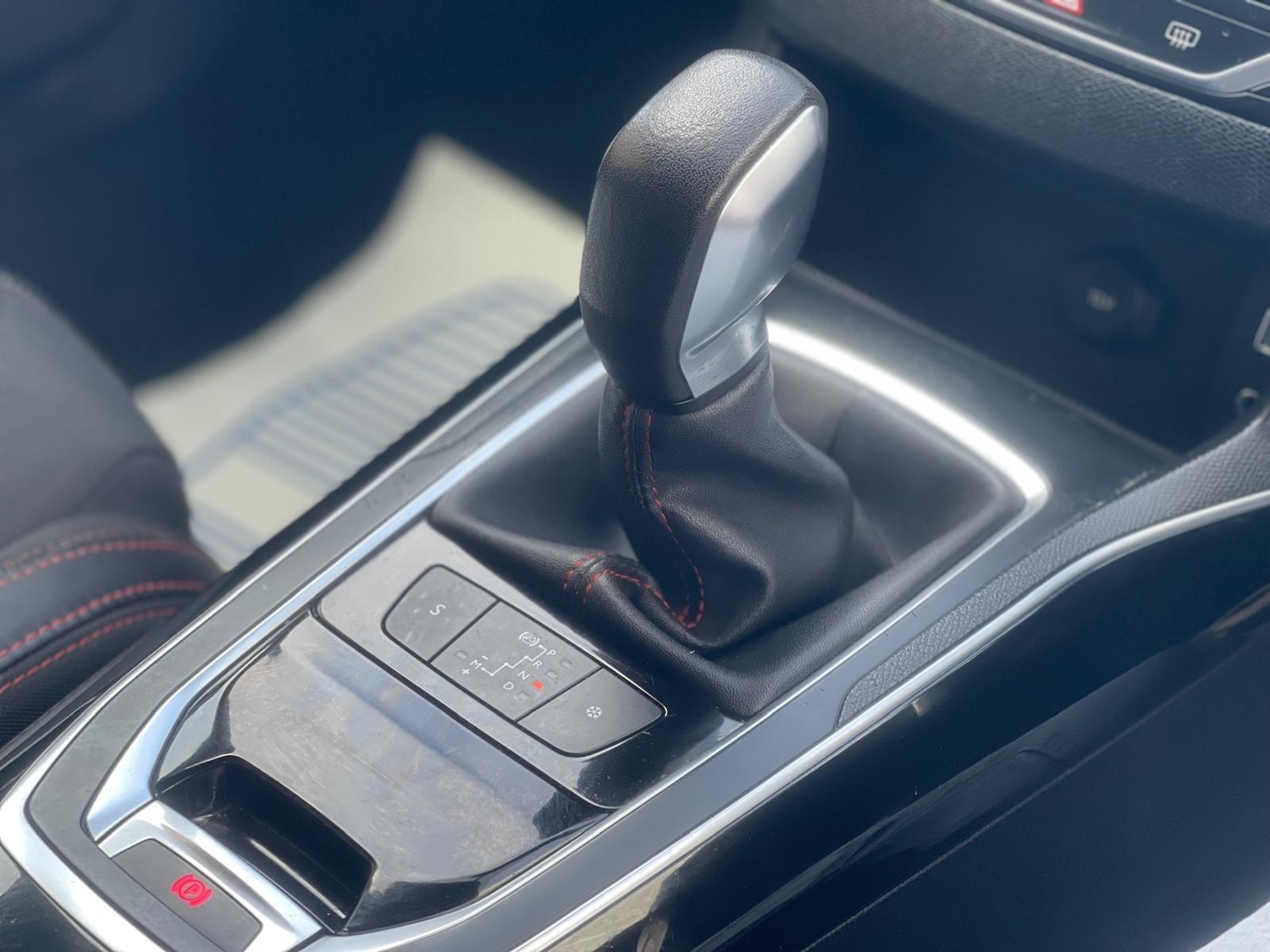 Used Peugeot 308 2016 for sale - 78071881: Photo 14