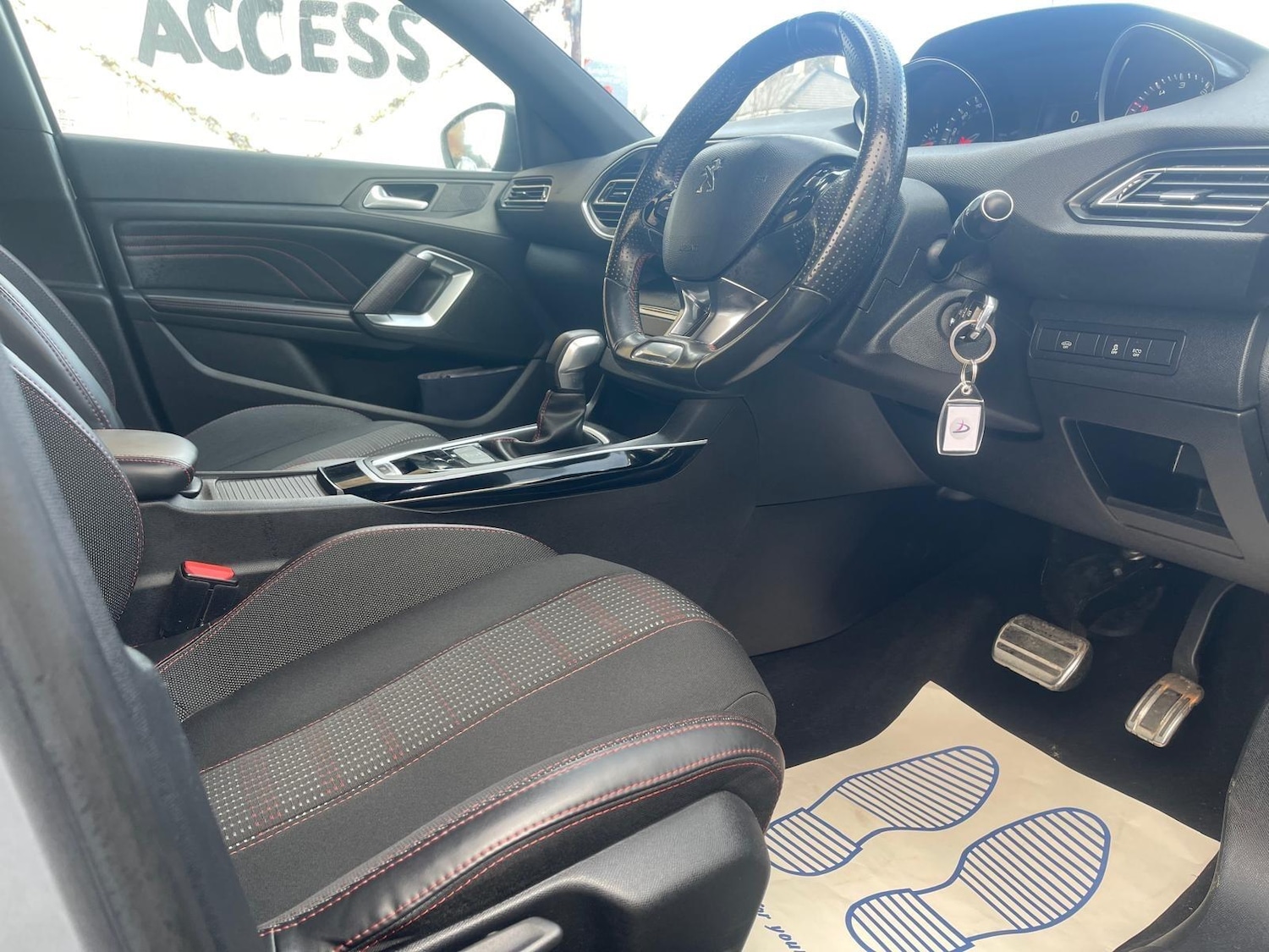 Used Peugeot 308 2016 for sale - 78071881: Photo 25