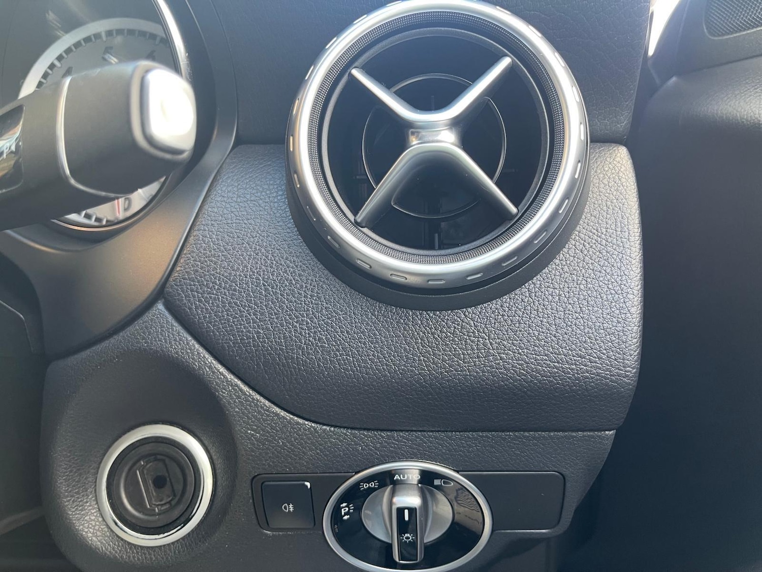 Used Mercedes-Benz GLA 2016 for sale - 78073282: Photo 14