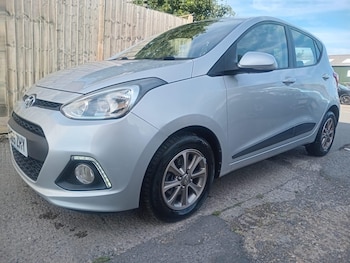 Used Hyundai i10 2015 for sale - 79188398: Photo