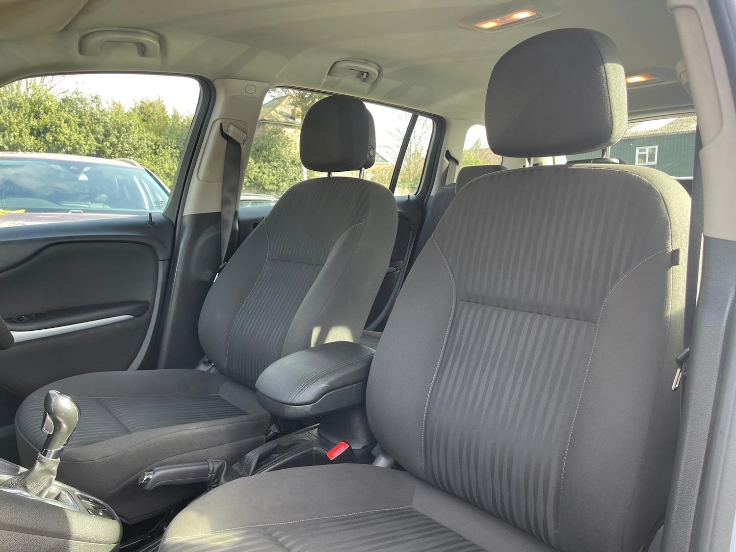 Used Vauxhall Zafira 2016 for sale - 78072846: Photo 20