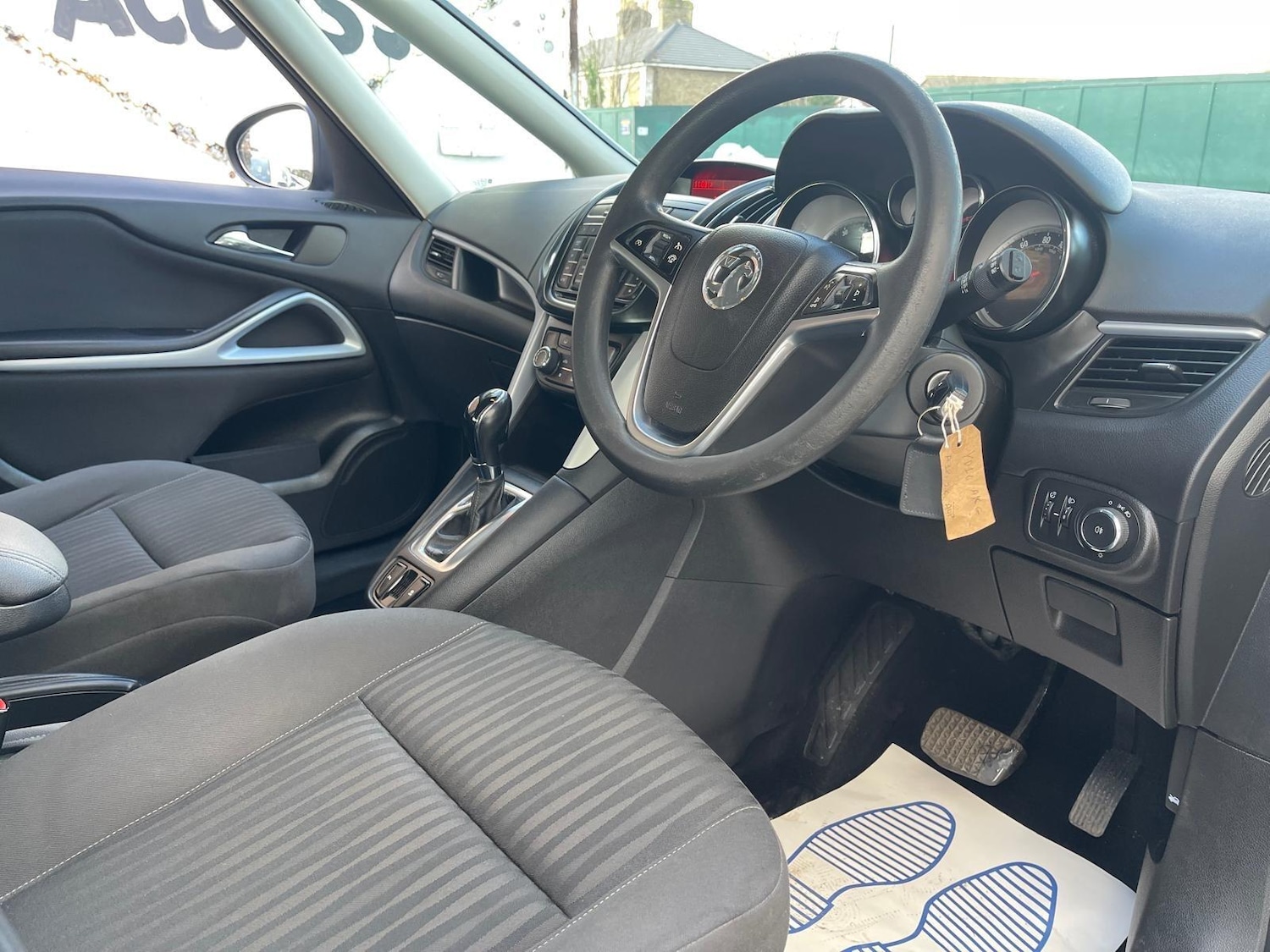Used Vauxhall Zafira 2016 for sale - 78072846: Photo 40