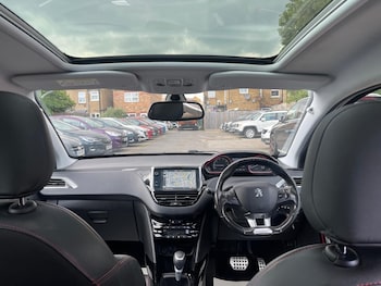 Used Peugeot 2008 2016 for sale - 78622461: Photo