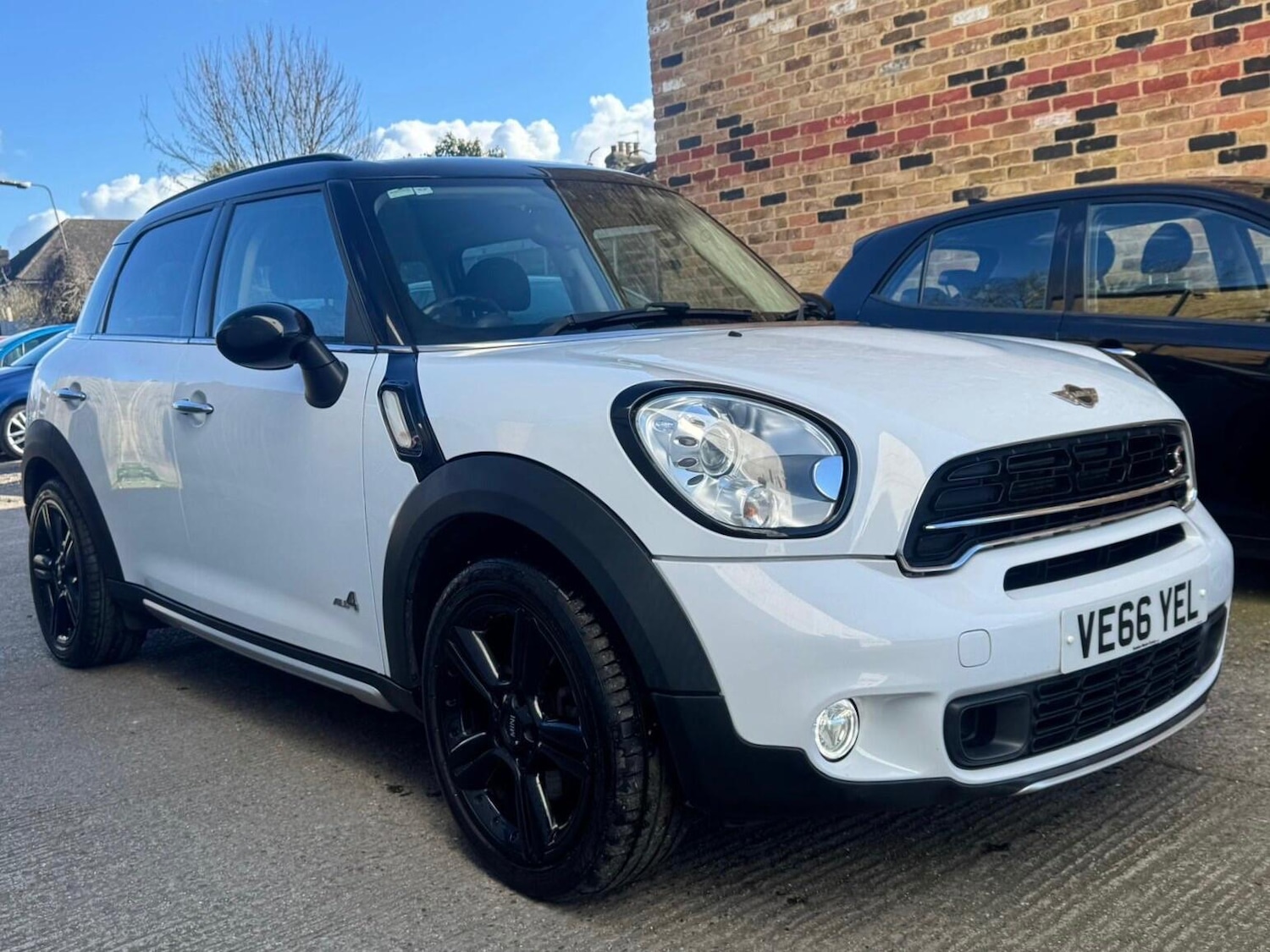 Used MINI Countryman 2016 for sale - 78072655: Photo 4