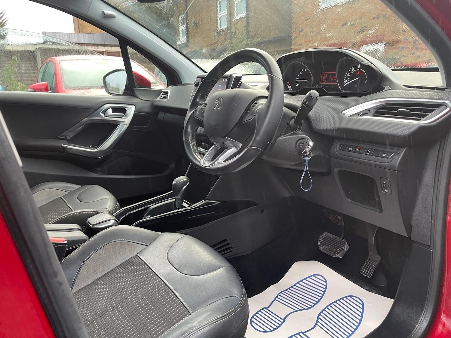 Used Peugeot 2008 2017 for sale - 78072949: Photo 11