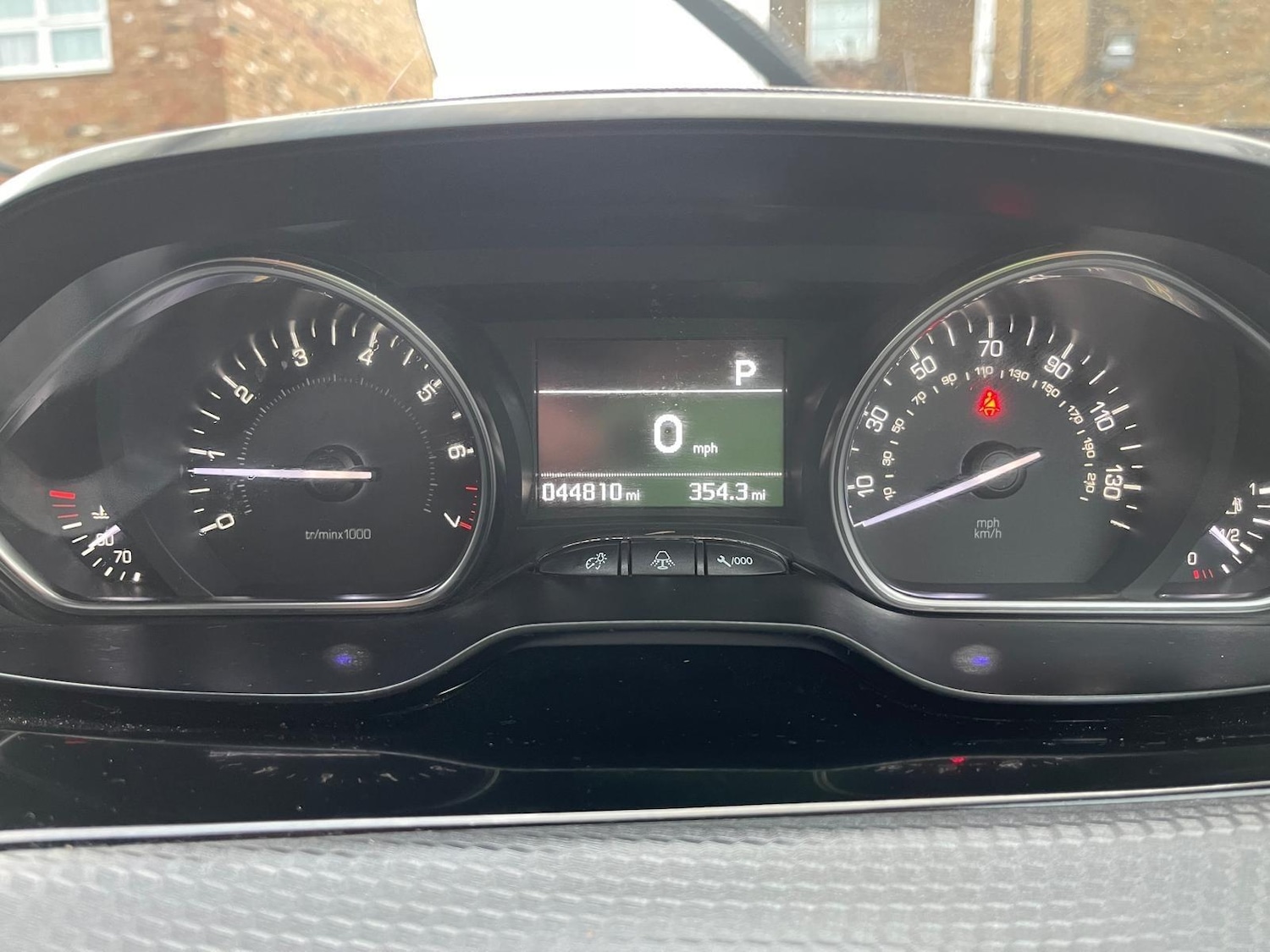 Used Peugeot 2008 2017 for sale - 78072949: Photo 18