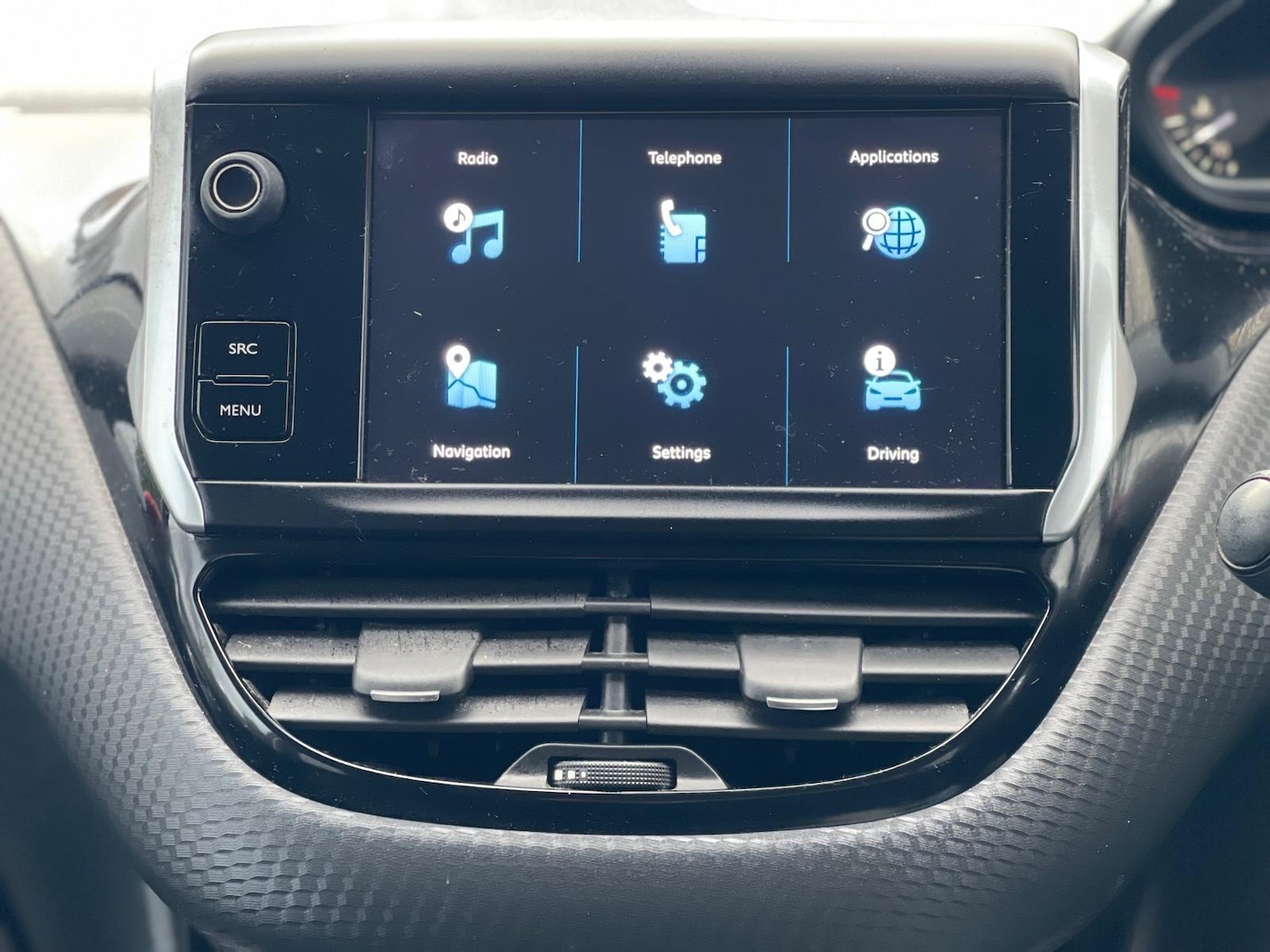 Used Peugeot 2008 2017 for sale - 78072949: Photo 2