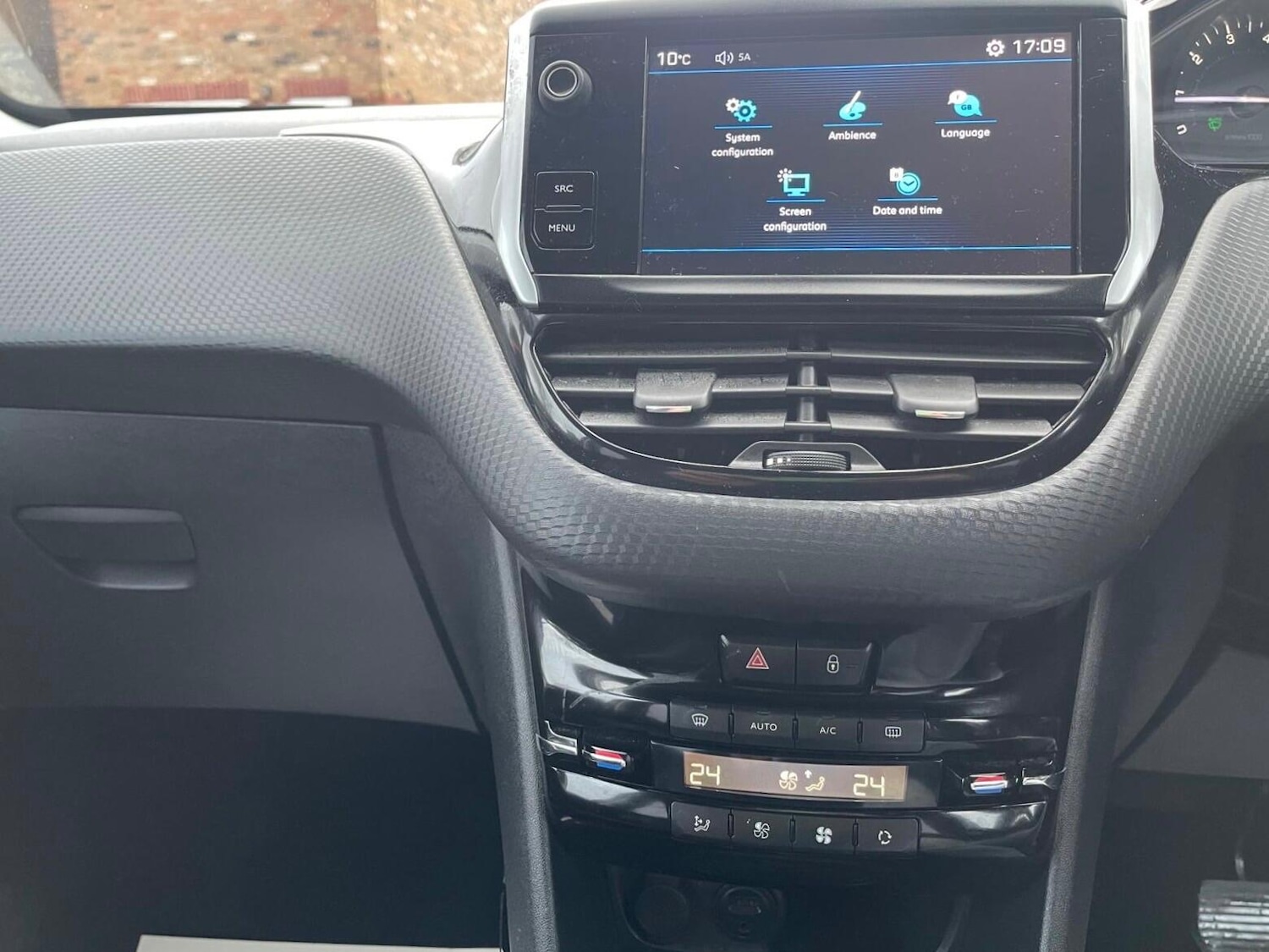 Used Peugeot 2008 2017 for sale - 78072949: Photo 23