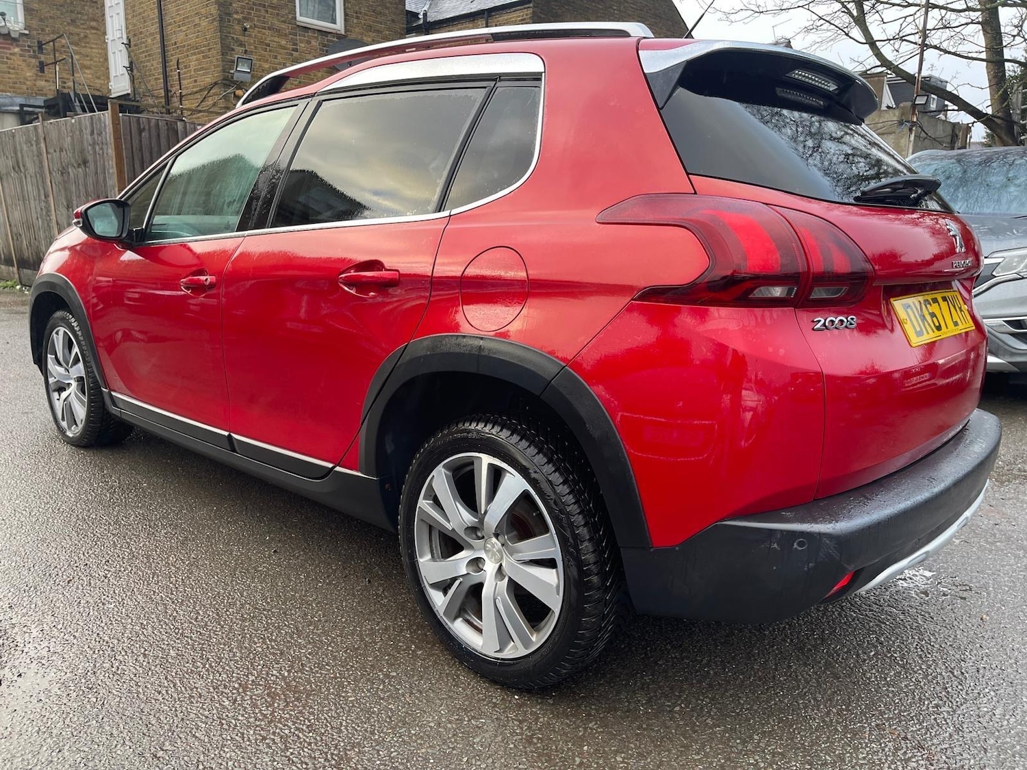 Used Peugeot 2008 2017 for sale - 78072949: Photo 4
