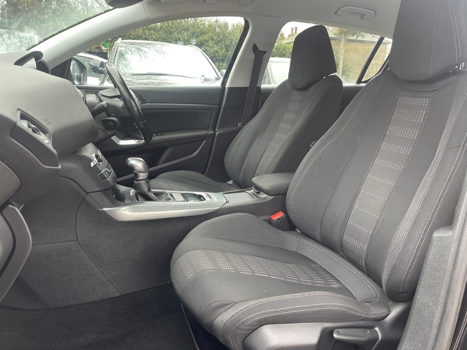 Used Peugeot 308 2016 for sale - 78170385: Photo 20