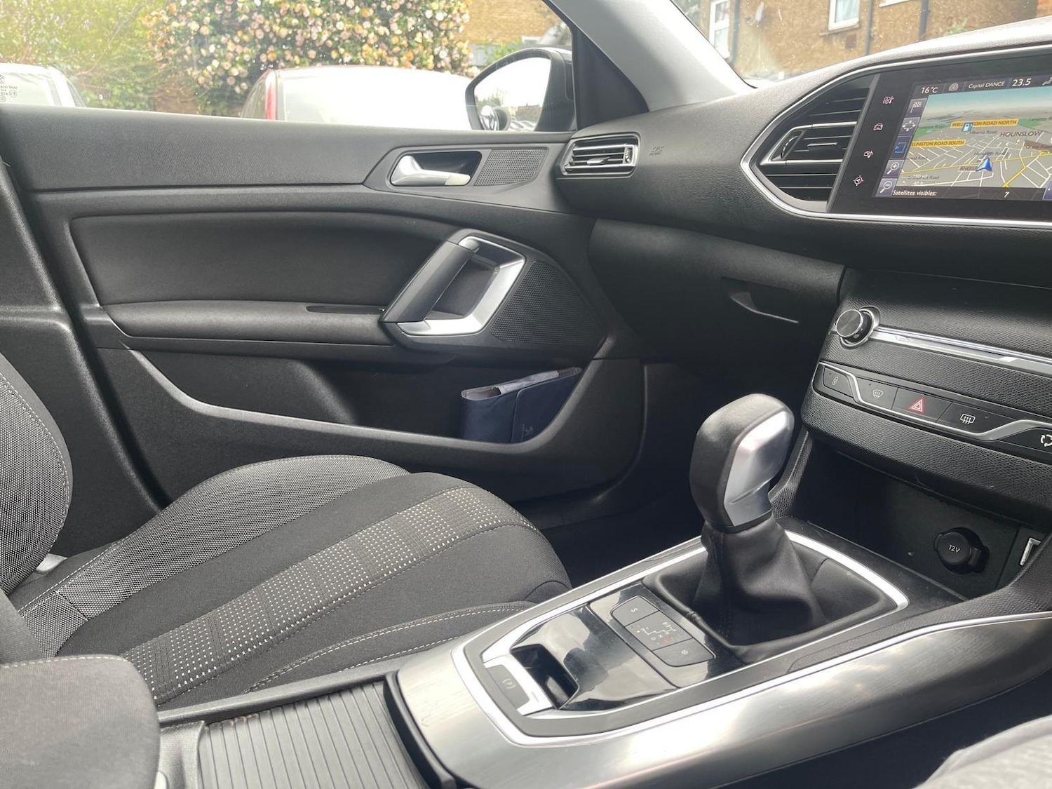 Used Peugeot 308 2016 for sale - 78170385: Photo 26