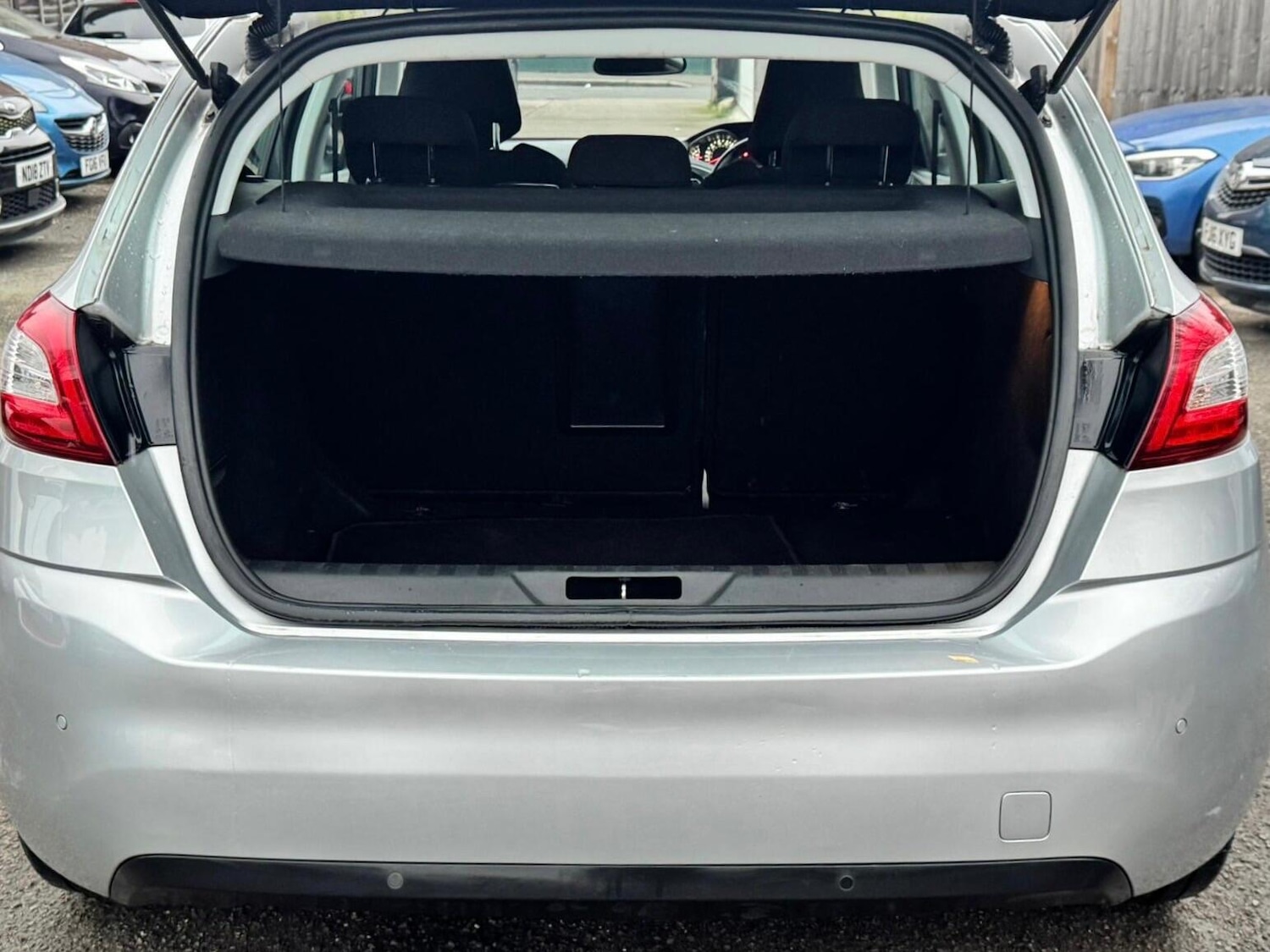 Used Peugeot 308 2016 for sale - 78072333: Photo 9