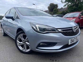 Used Vauxhall Astra 2017 for sale - 78947508: Photo