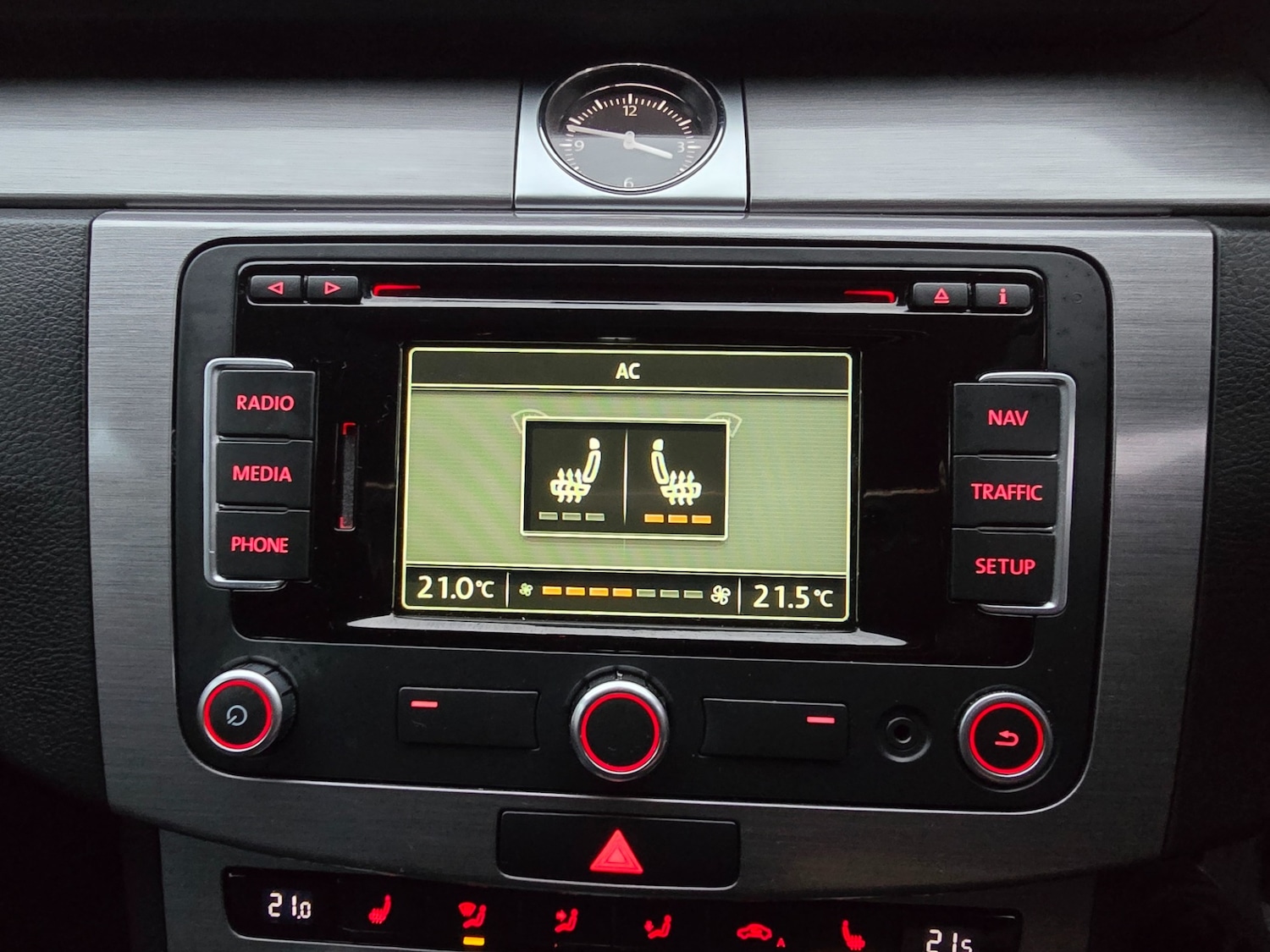 Used Volkswagen Passat 2014 for sale - 76507358: Photo 10