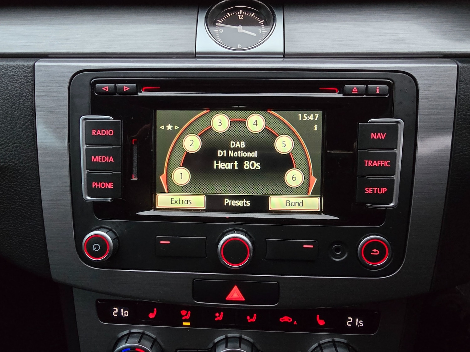 Used Volkswagen Passat 2014 for sale - 76507358: Photo 11