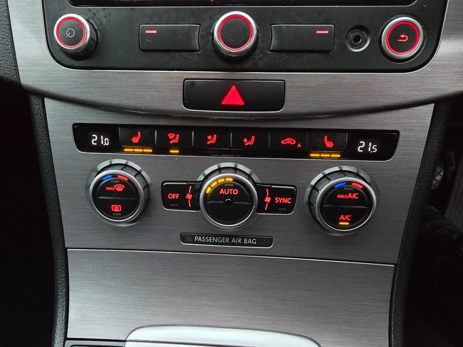 Used Volkswagen Passat 2014 for sale - 76507358: Photo 15