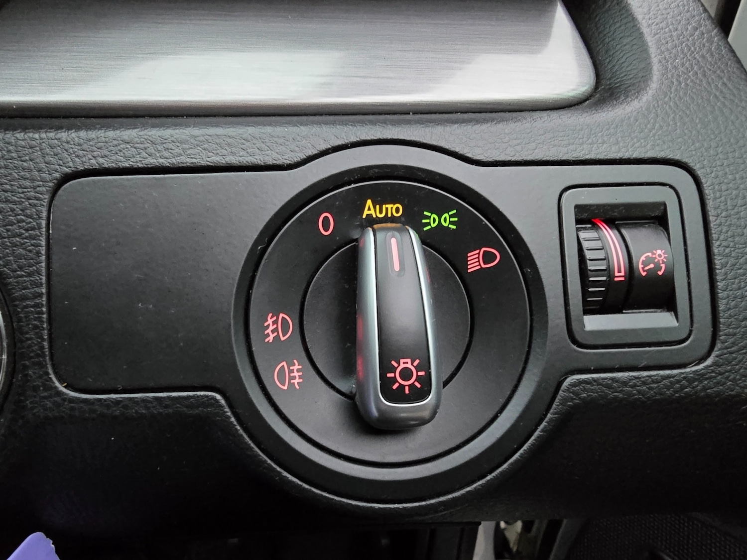 Used Volkswagen Passat 2014 for sale - 76507358: Photo 24