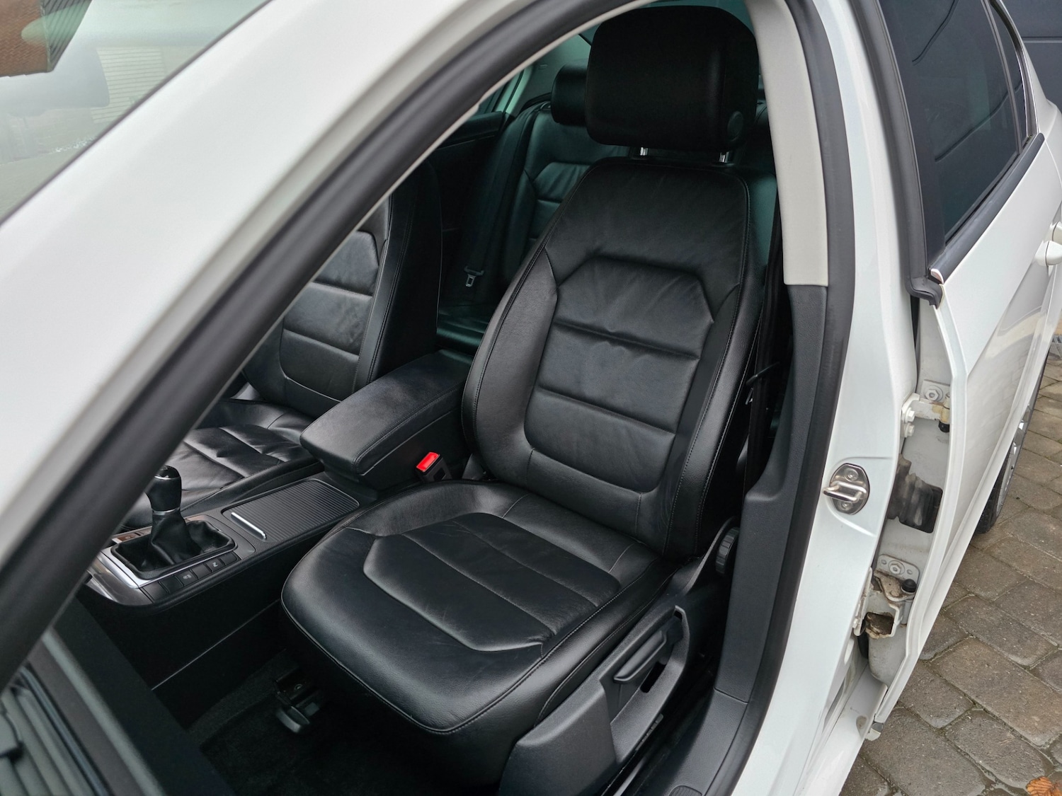 Used Volkswagen Passat 2014 for sale - 76507358: Photo 25