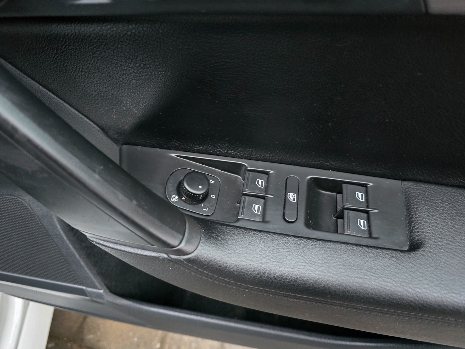 Used Volkswagen Passat 2014 for sale - 76507358: Photo 33