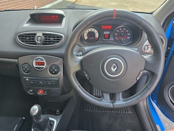 Used Renault Clio 2012 for sale - 79512184: Photo