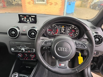 Used Audi A1 2015 for sale - 76571278: Photo