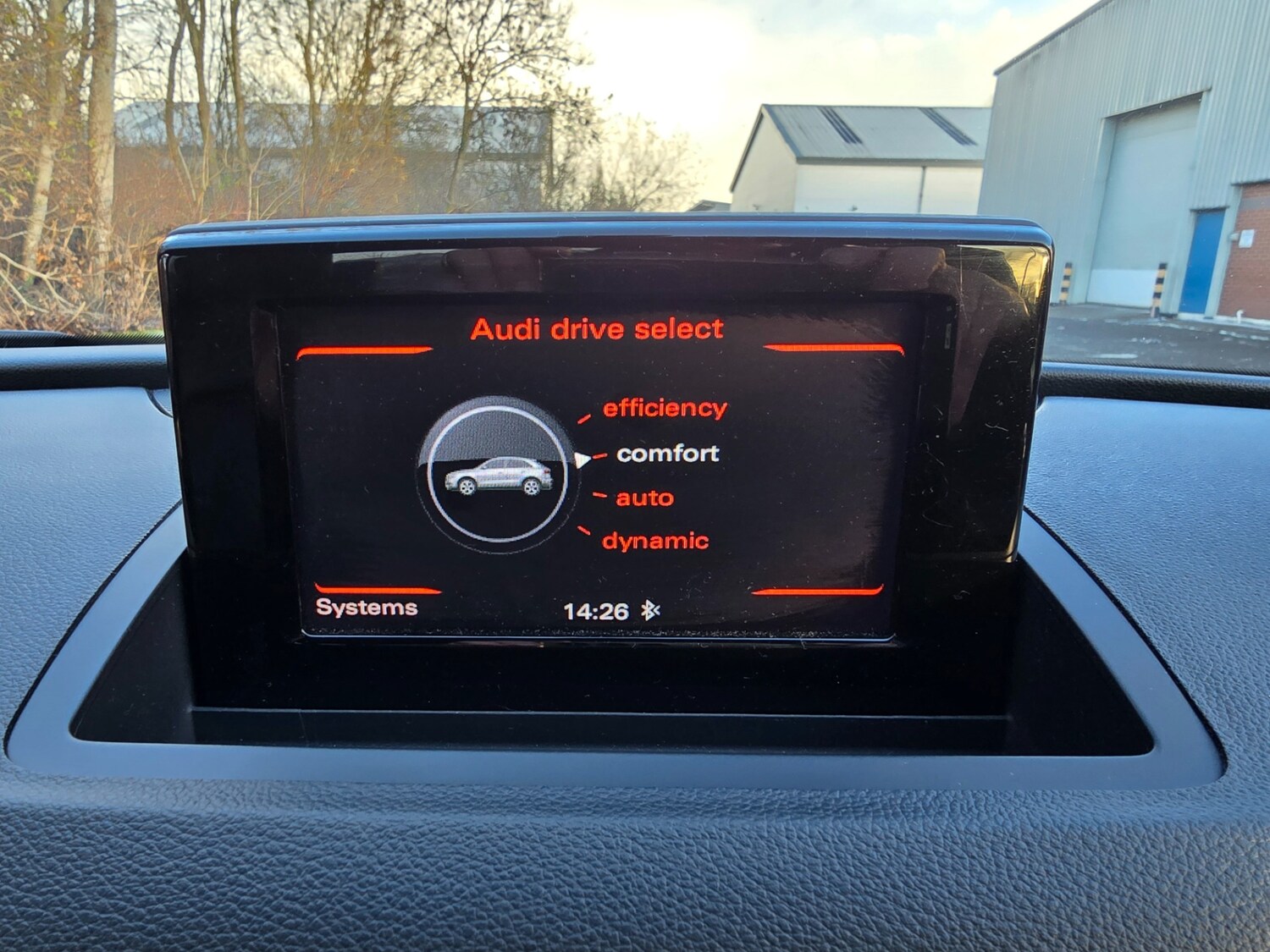 Used Audi Q3 2017 for sale - 76618932: Photo 15