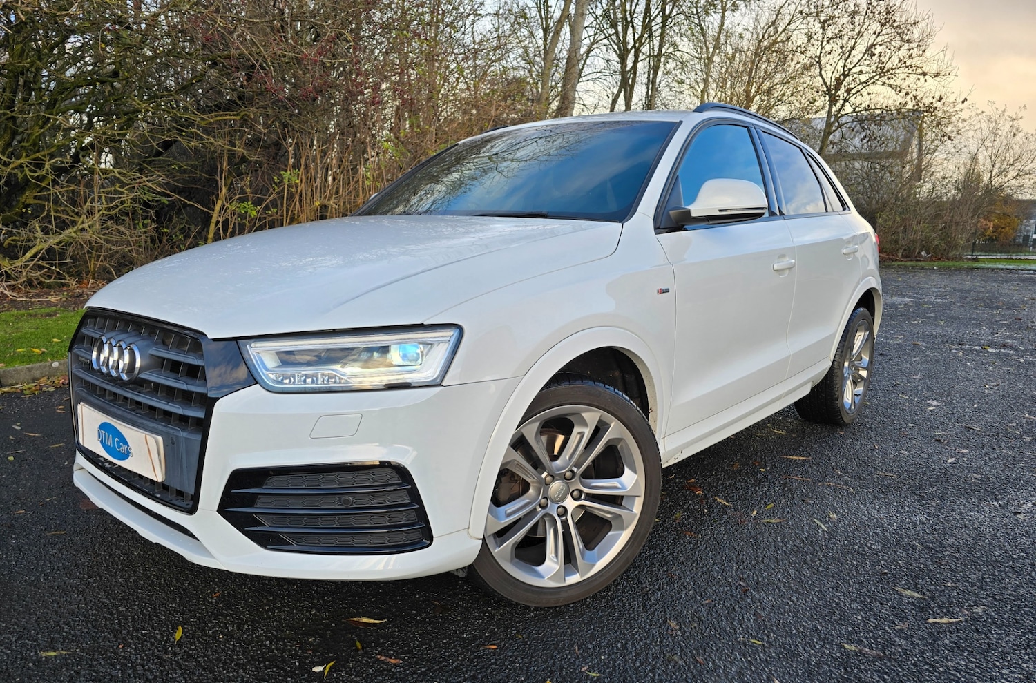 Used Audi Q3 2017 for sale - 76618932: Photo 2