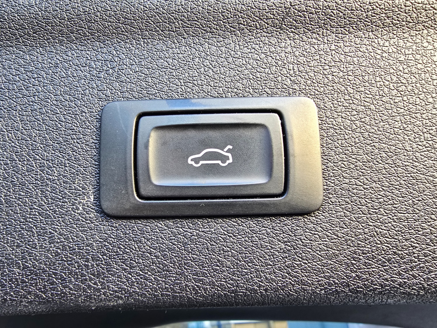 Used Audi Q3 2017 for sale - 76618932: Photo 29