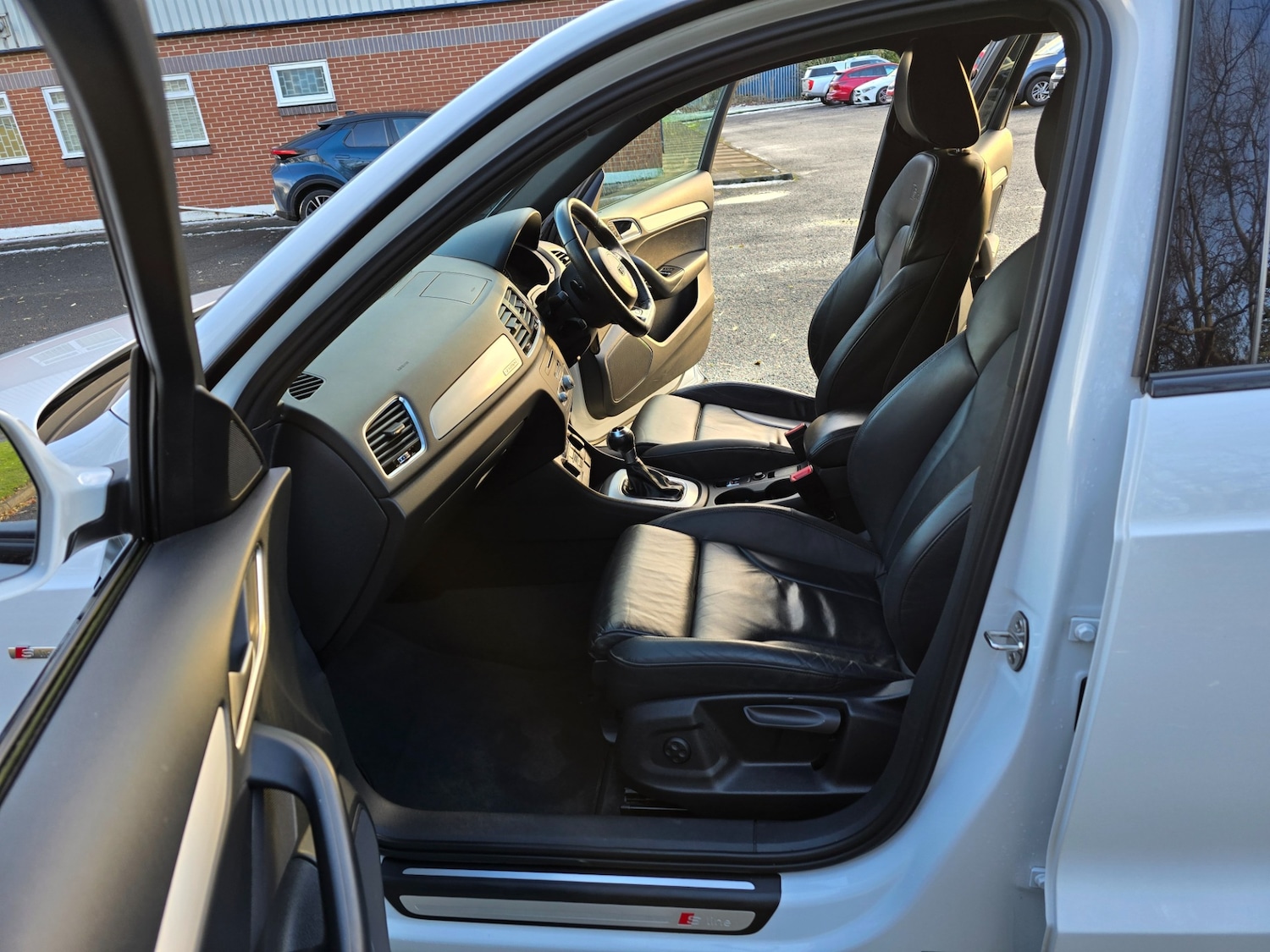 Used Audi Q3 2017 for sale - 76618932: Photo 32