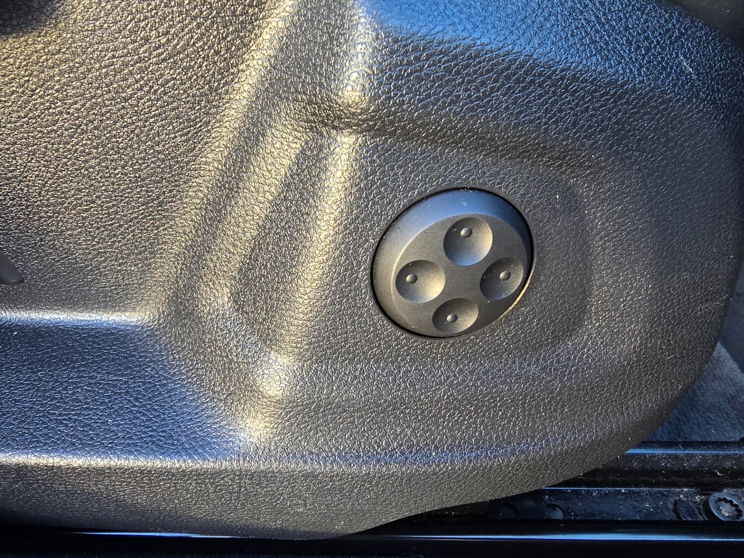 Used Audi Q3 2017 for sale - 76618932: Photo 43