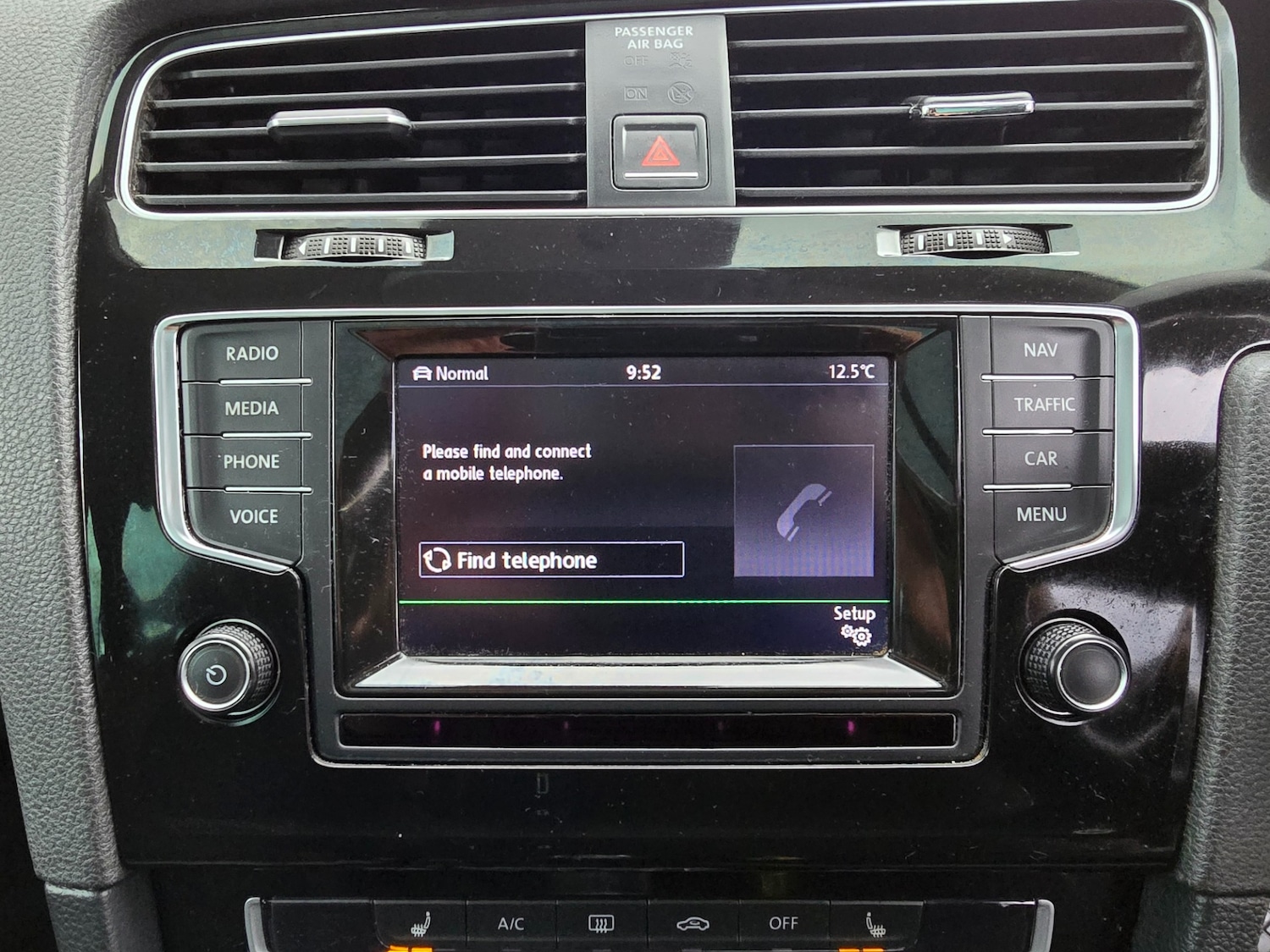 Used Volkswagen Golf 2013 for sale - 76669490: Photo 17