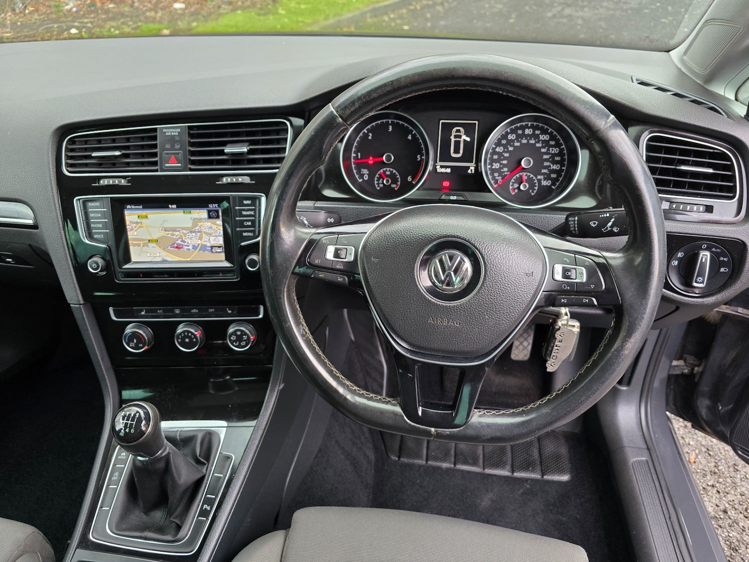 Used Volkswagen Golf 2013 for sale - 76669490: Photo 38