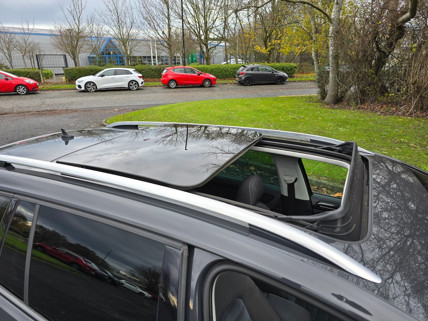 Used Volkswagen Golf 2013 for sale - 76669490: Photo 4