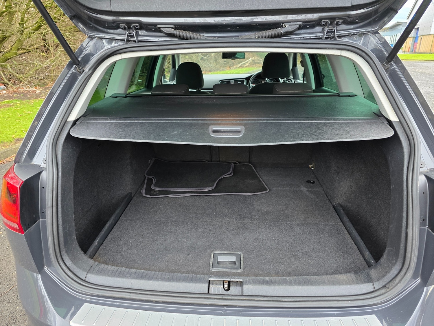 Used Volkswagen Golf 2013 for sale - 76669490: Photo 41