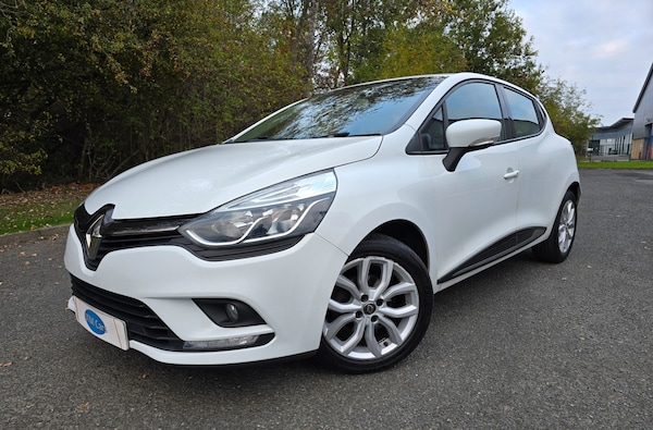 Used Renault Clio 2018 for sale - 76290613: Photo 2