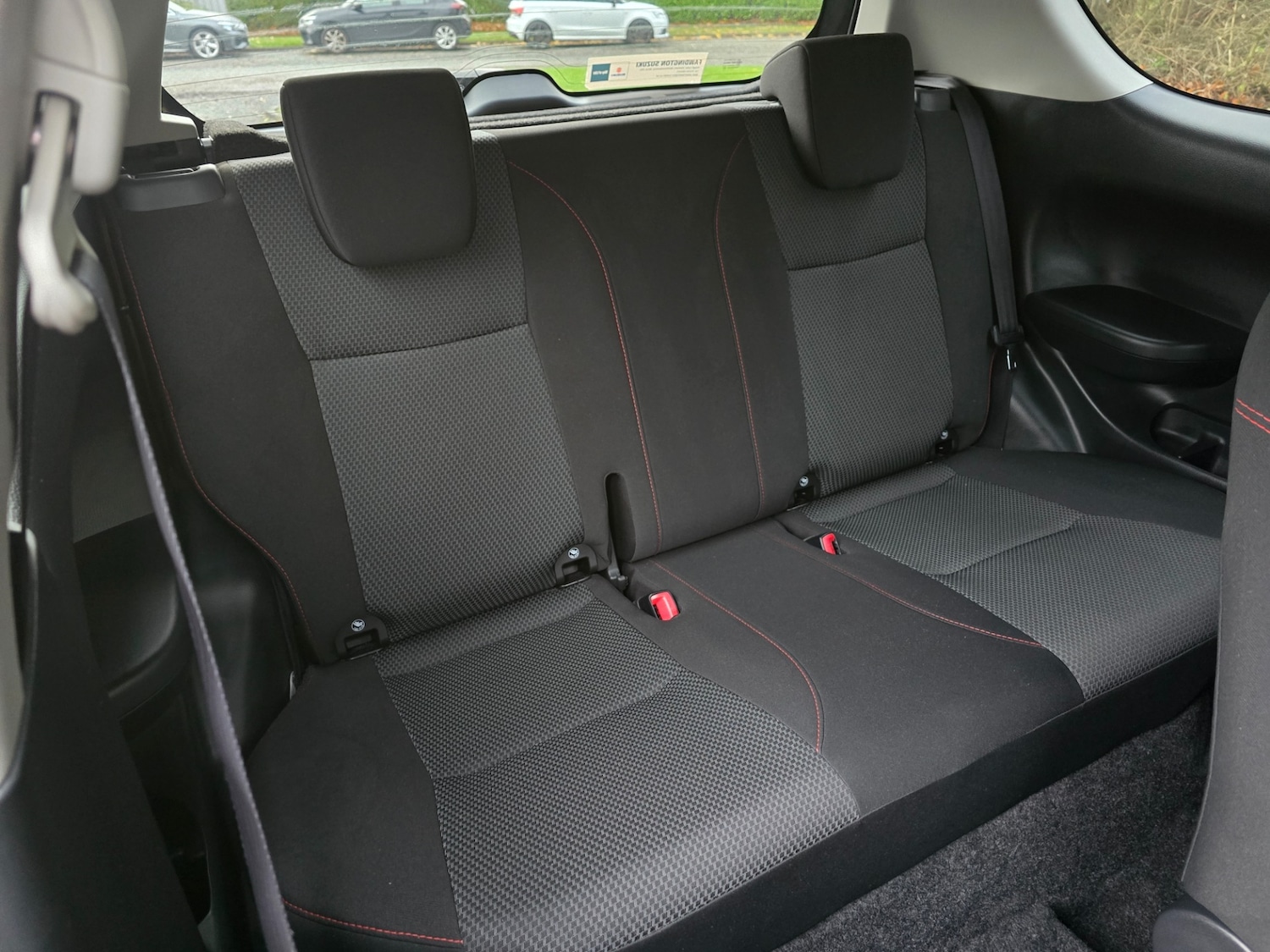 Used Suzuki Swift 2012 for sale - 76559623: Photo 17